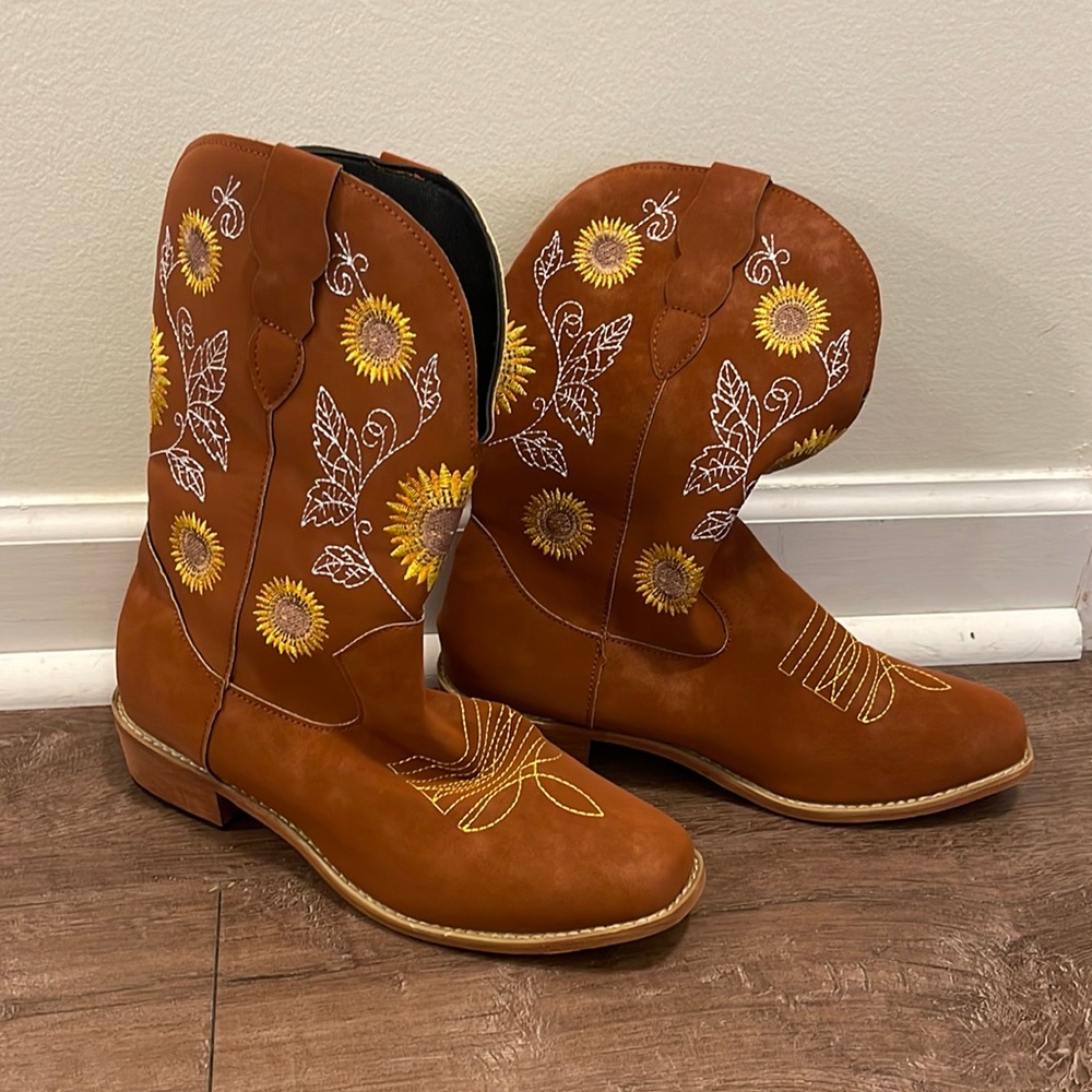 Womens sunflower boots
